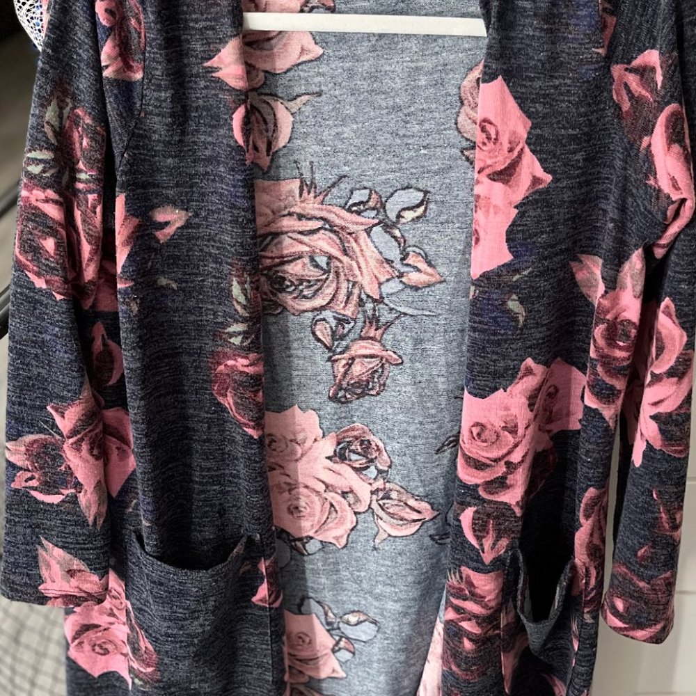 LulaRoe navy blue floral cardigan size medium
